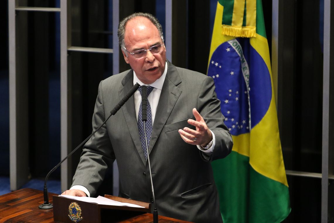 Fabio Rodrigues Pozzebom/Agência Brasil O líder do governo no Senado, Fernando Bezerra Coelho, durante sessão que aprovou o Projeto de Lei de Conversão 11/2019, oriundo da MP 871/2019, que combate irregularidades em benefícios previdenciários.