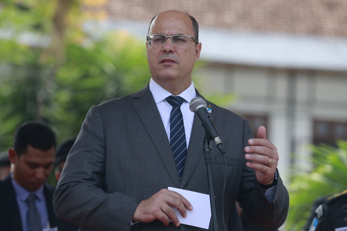 O governador Wilson Witzel fala durante evento de entrega novas 142 viaturas para o patrulhamento ostensivo e repressivo da Secretaria da PolÃcia Militar no Batalhão de Choque, no Estácio, região central da capital fluminense