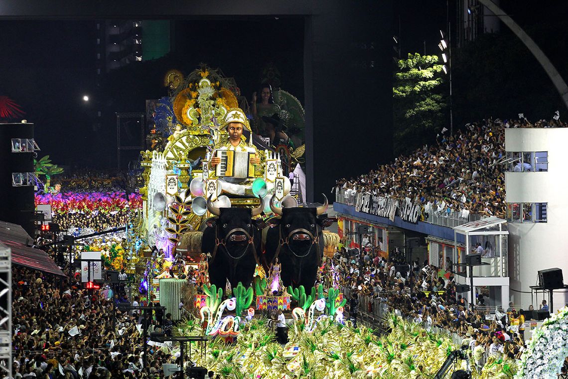 Divulgação/LigaSP São Paulo – Escola de samba Vai-Vai no segundo dia de desfile das escolas de samba paulistanas do Grupo Especial (Divulgação/LigaSP)