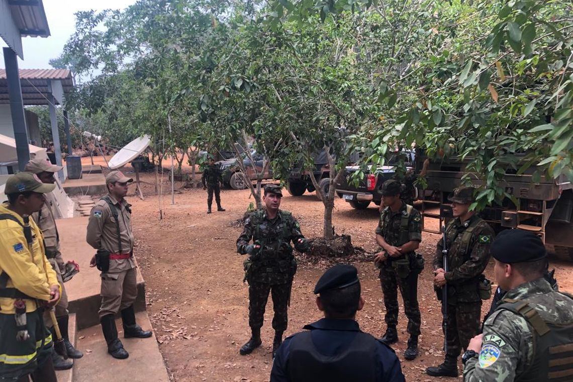 Op VERDE BRASIL/17 Operação de Garantia da Lei e da Ordem Verde Brasil sob a Coordenação da 17ª Brigada de Infantaria de Selva e com a participação de Órgãos Estaduais e Federais, para combate a incêndios em vegetação e repressão a delitos ambientais