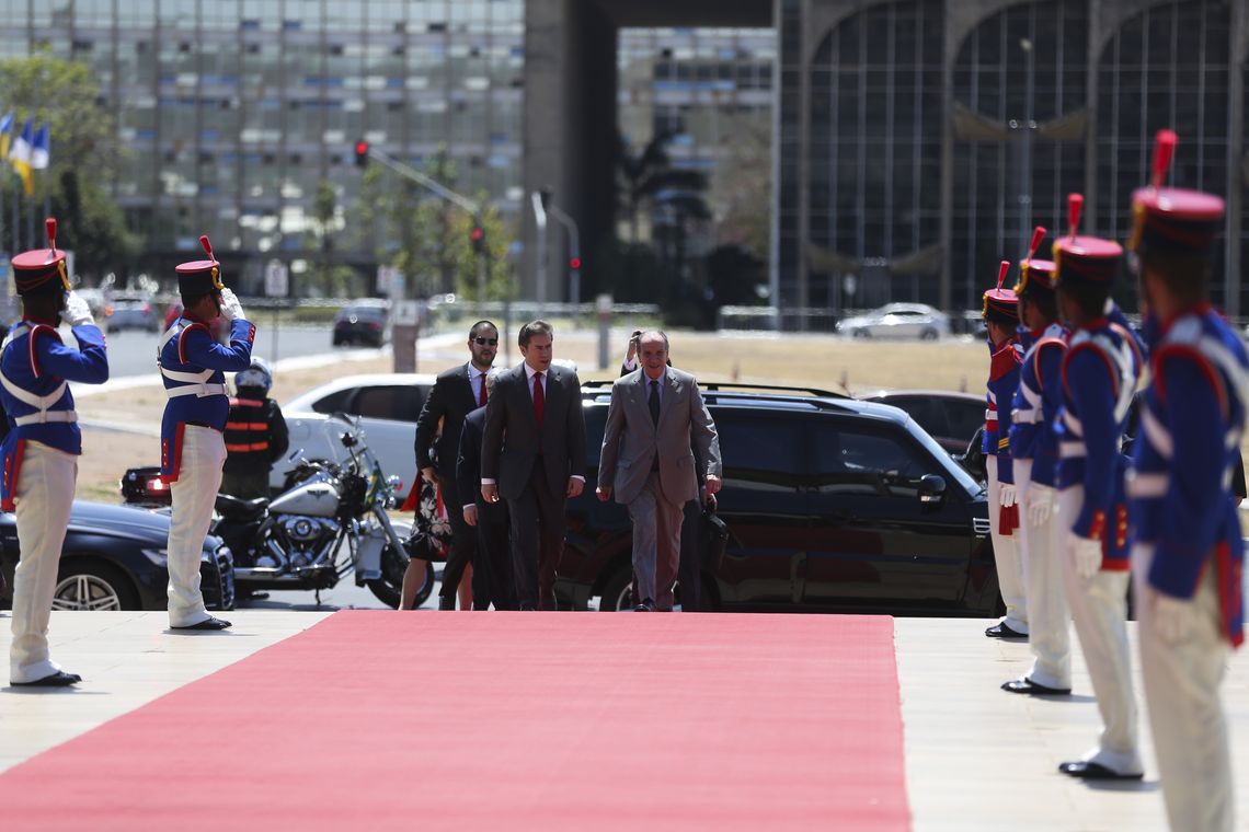 José Cruz/Agência Brasil O ministro das Relações Exteriores, Aloysio Nunes Ferreira, recebe o chanceler do Paraguai, Luis Alberto Castiglioni, no Palácio Itamaraty.
