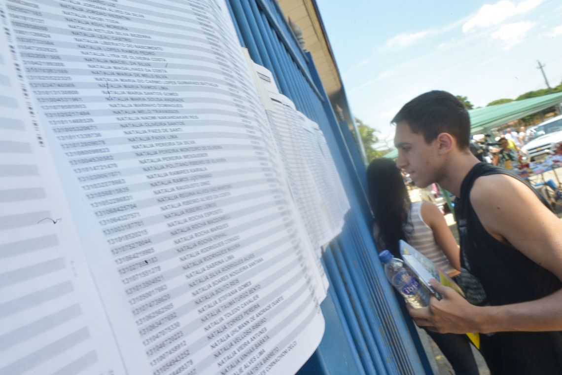 No dia do Enem, estudantes devem chegar aos locais de prova com antecedência