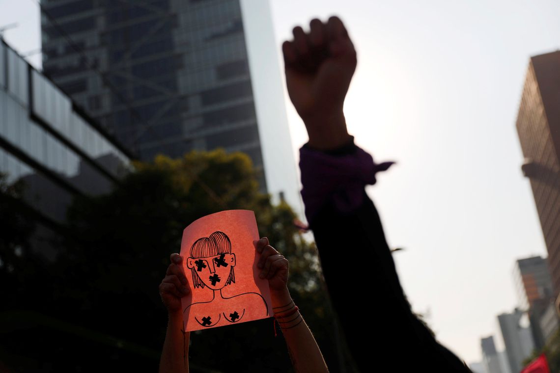 Protesto contra o feminicÃ­dio e violÃªncia contra mulheres.