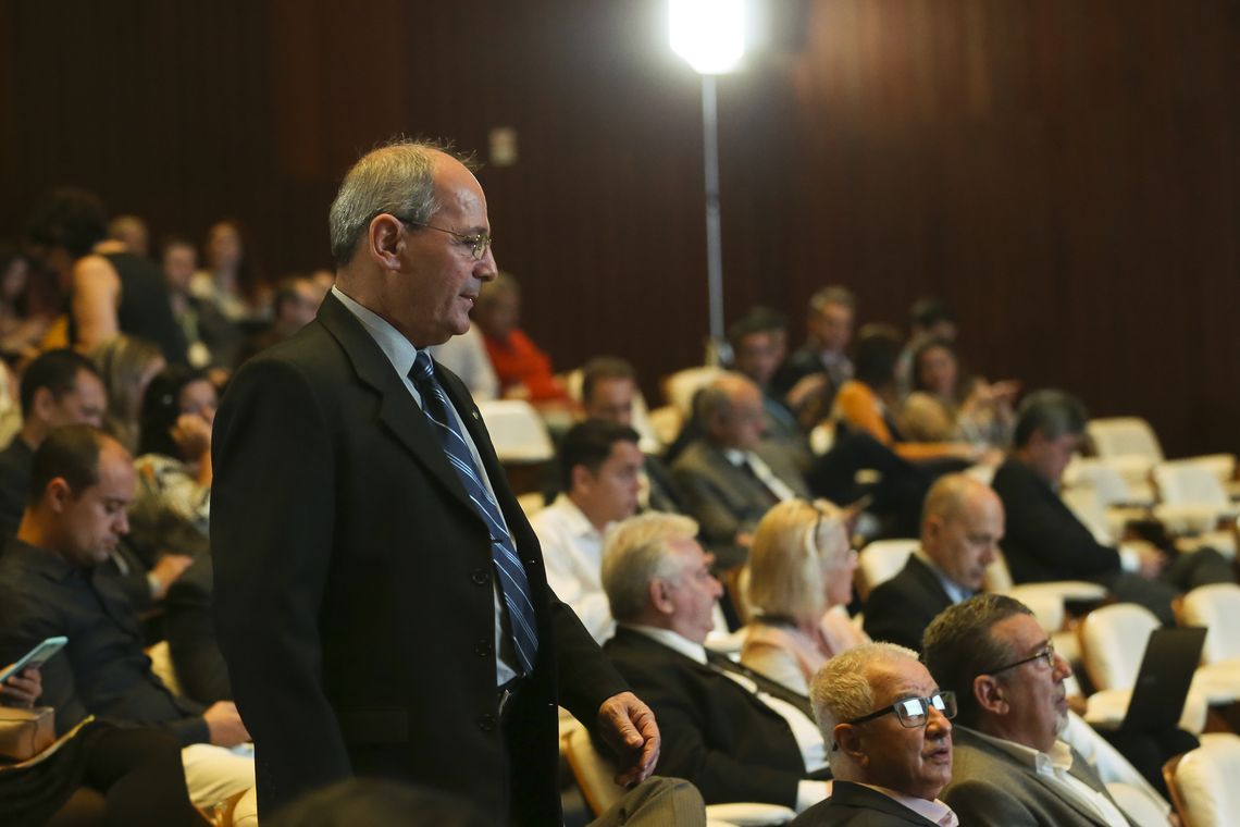 O presidente dos Correios, Juarez Aparecido de Paula Cunha, durante lanÃ§amento oficial do BalcÃ£o do CidadÃ£o. A iniciativa Ã© uma estratÃ©gia dos Correios com Ãªnfase na inclusÃ£o social e democratizaÃ§Ã£o do acesso a serviÃ§os pÃºblicos. 
