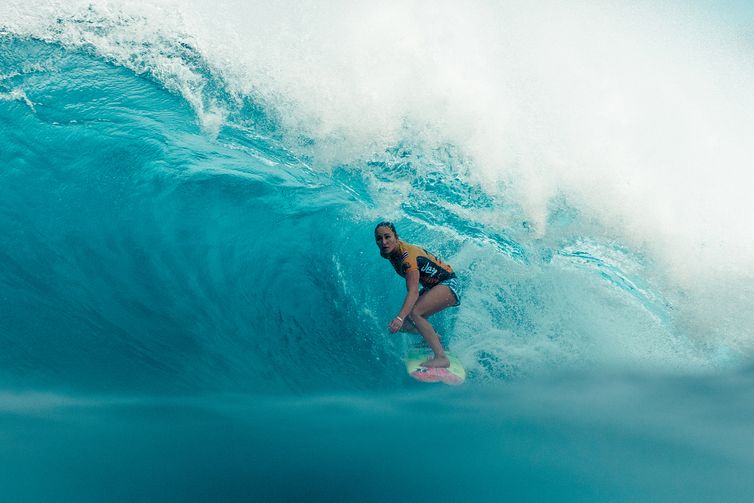 MAUI, UNITED STATES - DECEMBER 2: Three-time WSL Champion Carissa Moore of Hawaii wins her Fourth World Title at the 2019 Lululemon Maui Pro at Honolua Bay on December 2, 2019 in Maui, United States. (Photo by Cait Miers/WSL via Getty Images)