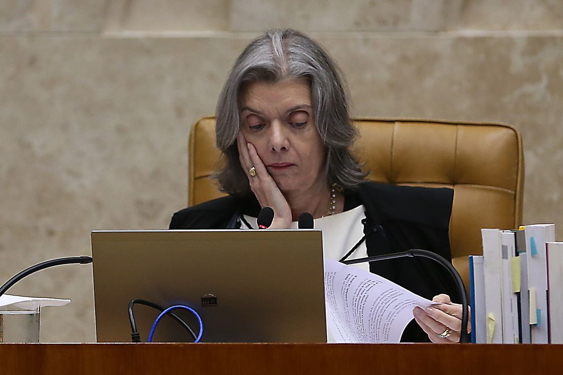 José Cruzr/Agência Brasil Brasília - A presidente do Supremo Tribunal Federal, Cármen Lúcia, durante julgamento do pedido de habeas corpus do ex-presidente Lula (José Cruzr/Agência Brasil)