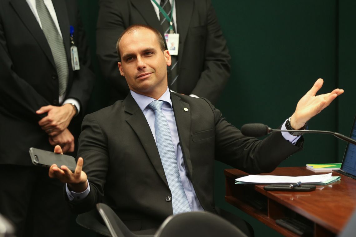 Fabio Rodrigues Pozzebom/ Agencia Brasil Brasília - O Conselho de Ética da Câmara arquivou duas representações (12/17 e 13/17) contra o deputado Eduardo Bolsonaro (PSC-SP) por quebra do decoro (Fabio Rodrigues Pozzebom/ Agencia Brasil)