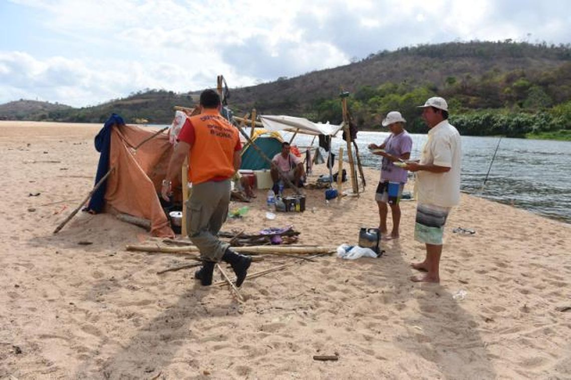 Fred Loureiro - Secom - ES/Divulgação Vitória (ES) - Ribeirinhos do município de Colatina estão sendo notificados sobre os perigos da onda de lama decorrente do rompimento das barragens de rejeitos em Mariana (MG) (Fred Loureiro - Secom - ES/Divulgação)