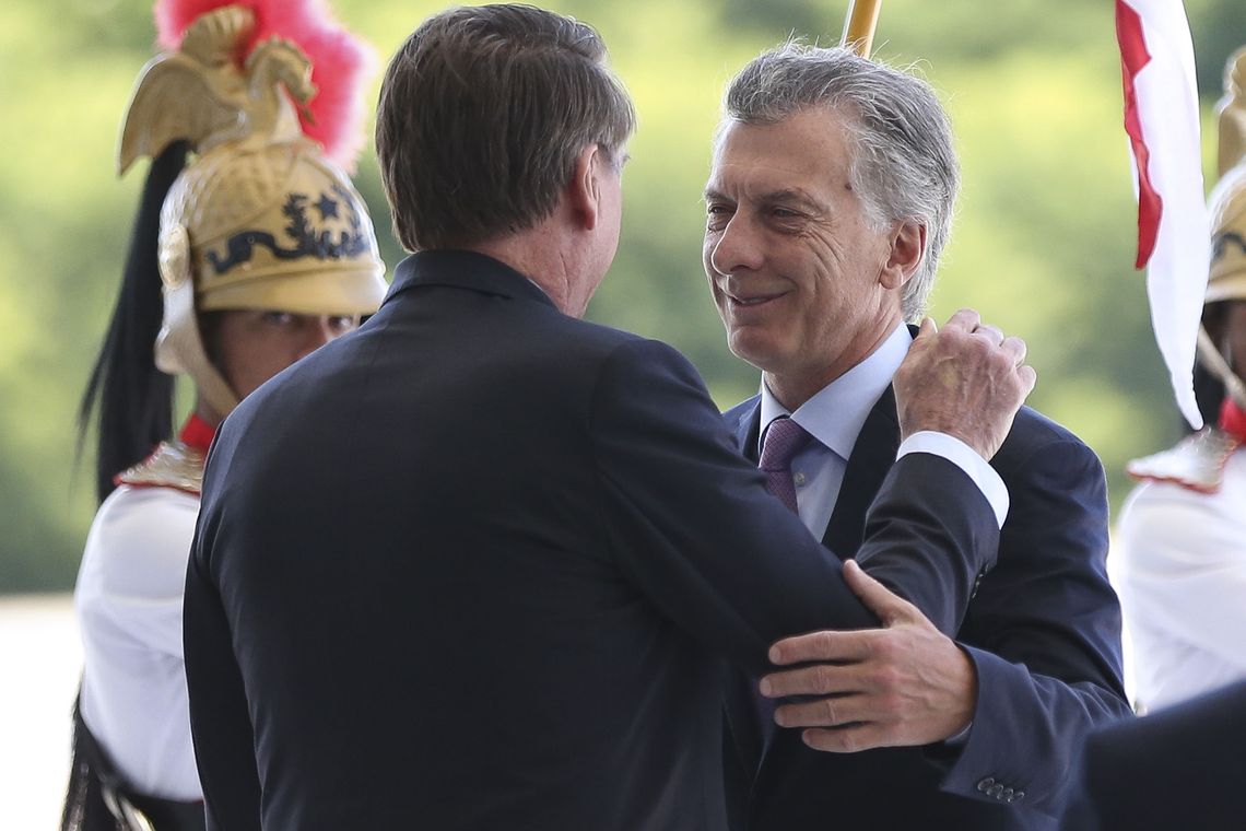 José Cruz/Agência Brasil Presidente Jair Bolsonaro recebe o presidente argentino, Mauricio Macri no Palácio do Planalto durante cerimônia oficial de chegada.