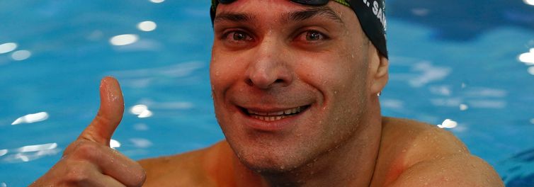 Nicholas Santos quebra recorde mundial dos 50m borboleta