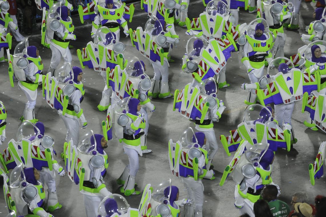 Tania Rego Rio de Janeiro - Escolas de samba do Grupo Especial se apresentam no Sambódromo da Marquês de Sapucaí, no segundo dia de desfiles (Fernando Frazão/Agência Brasil)