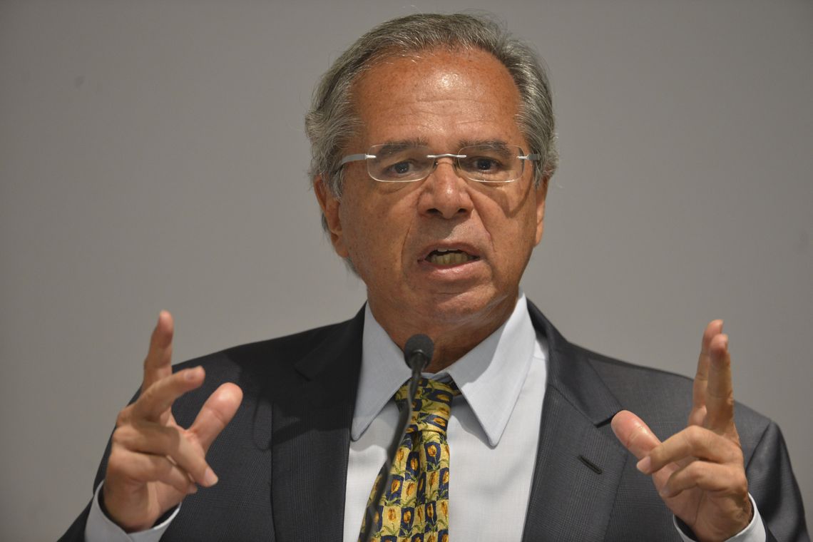 O ministro da Economia, Paulo Guedes, discursa na solenidade de transmissÃ£o de cargo.