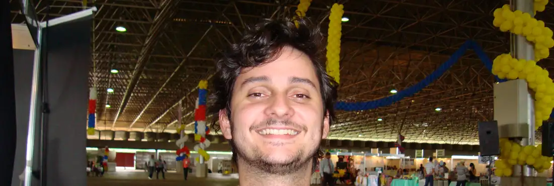 Bruno Peres O brasileiro Bruno Peres conquistou a medalha de prata na competição individual no Aberto dos Estados Unidos de Tênis de Mesa Paralímpico