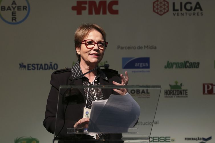 A ministra da Agricultura, Tereza Cristina, participa da abertura do Ethanol Summit, no Centro Fecomercio de Eventos, em São Paulo.