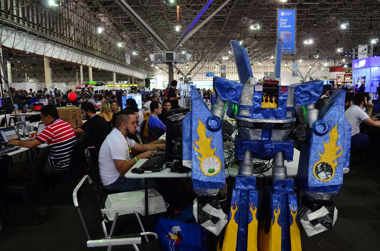 Rovena Rosa/Agência Brasil São Paulo - Acontece na capital paulista a Campus Party, feira de tecnologia, inovação e empreendedorismo, que ocorre no Pavilhão de Exposições do Anhembi (Rovena Rosa/Agência Brasil)