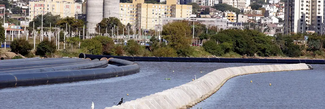 PAC 2 - Sistema de Ponta da Cadeia (RS) Obra do emissãrio subaquático do Sistema de Ponta da Cadeia, em Porto Alegre (RS)