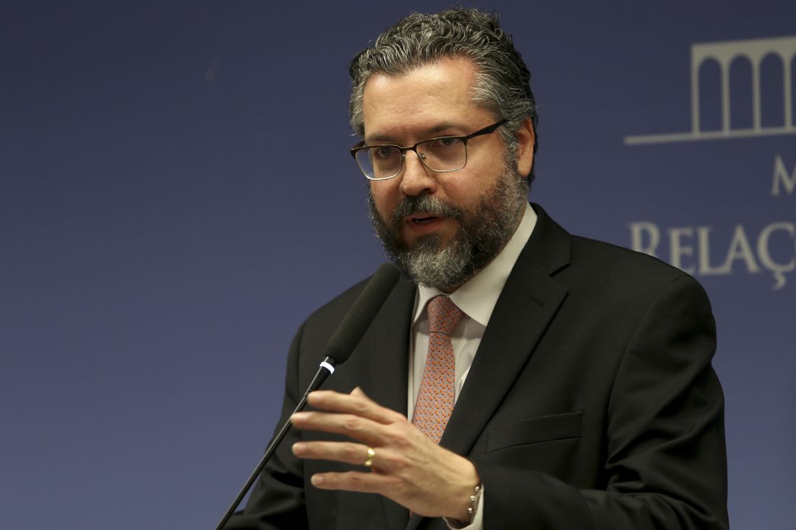 O ministro das RelaÃ§Ãµes Exteriores, Ernesto AraÃºjo, durante entrevista coletiva, no PalÃ¡cio Itamaraty, fala sobre a situaÃ§Ã£o polÃ­tica da Venezuela.