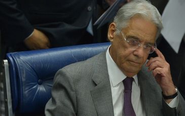 Brasília - Congresso realiza sessão solene em comemoração aos 20 anos do Plano Real. Os ex-presidentes Fernando Henrique Cardoso (foto) e Itamar Franco são homenageados na sessão (Wilson Dias/Agência Brasil)