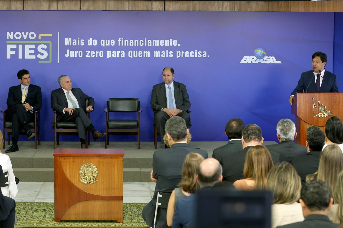 Wilson Dias/Agência Brasil Brasília - O ministro da Educação, Mendonça Filho, discursa na solenidade de sanção da Lei do Novo Fies, no Palácio do Planalto (Wilson Dias/Agência Brasil)