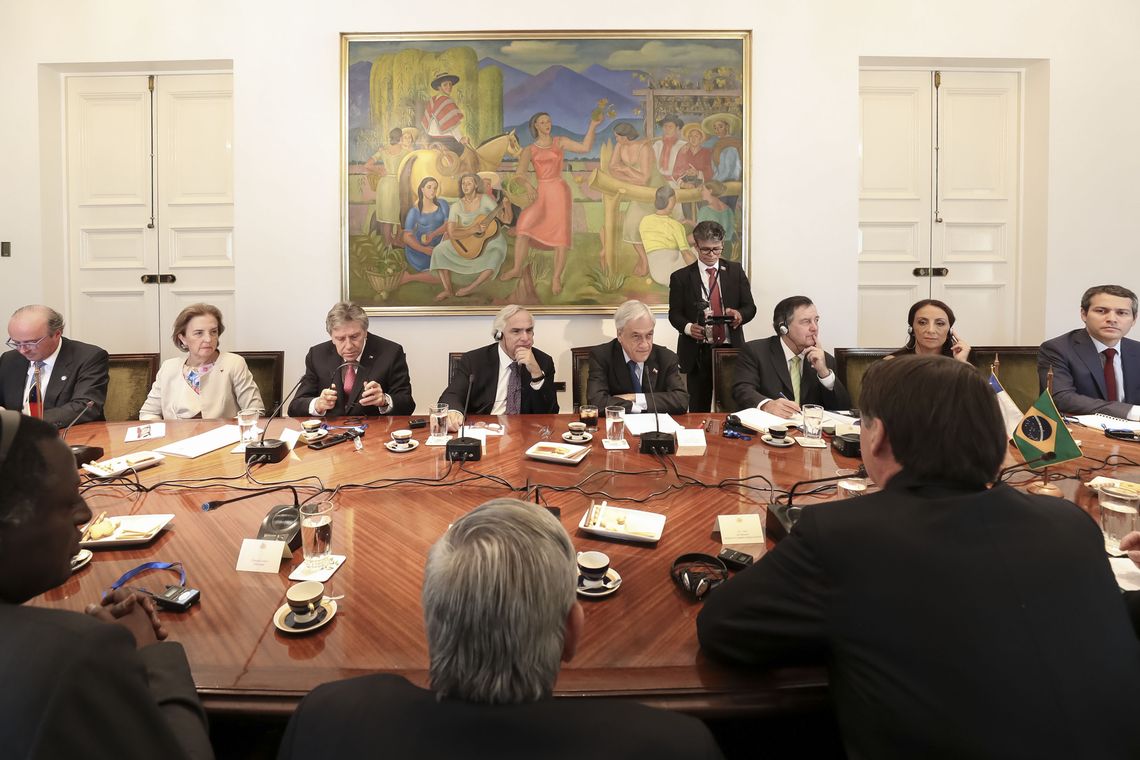 Marcos Corrêa/PR Reunião presidencial ampliada no Chile, com a participação das delegações brasileiras e chilenas.