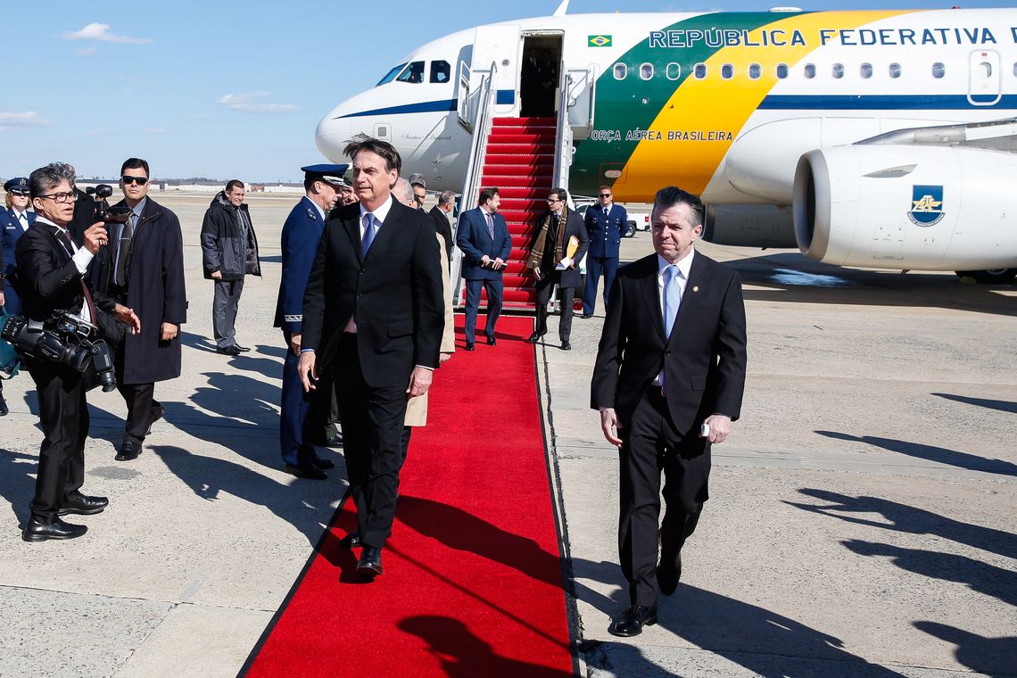 Presidente da República Jair Bolsonaro, desembarca na Base Aérea de Andrews.