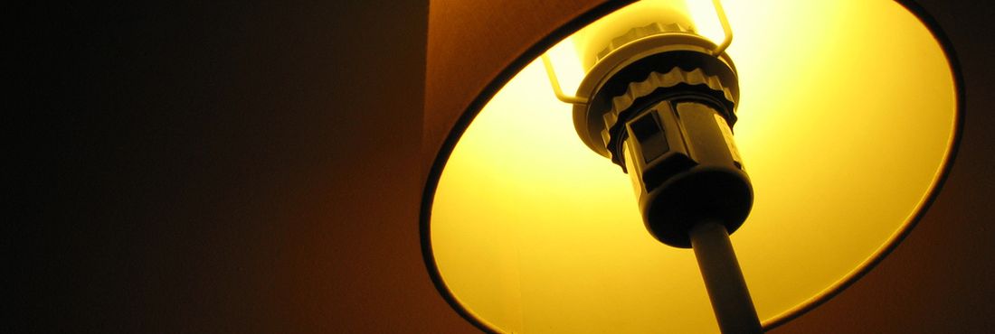 Luz As reduções vão variar de 16,2% a 28% para consumidores individuais e industriais, respectivamente