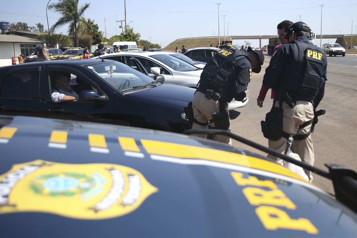 José Cruz/Agência Brasil/Agência Brasil Blitz educativa no posto da Polícia Rodoviária Federal (PRF), localizado na BR 040.