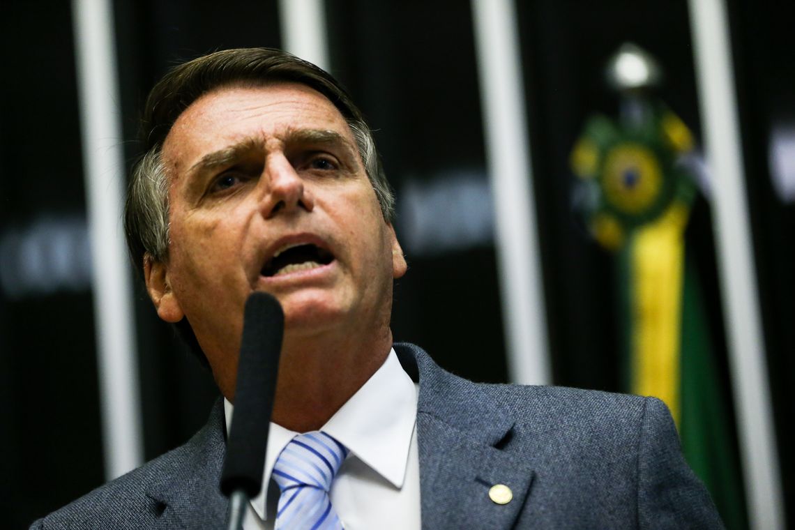BrasÃ­lia - Deputado Jair Bolsonaro discursa durante sessÃ£o para eleiÃ§Ã£o do presidente da CÃ¢mara dos Deputados e demais membros da mesa diretora (Marcelo Camargo/AgÃªncia Brasil)