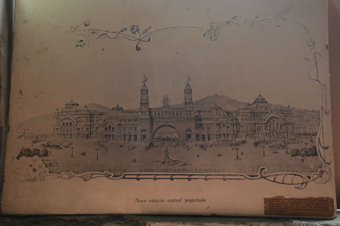 Fernando Frazão/Agência Brasil Acervo histórico da malha ferroviária do Rio de Janeiro, na estação Barão de Mauá (Leopoldina), que será preservado e digitalizado em parceria do Ministério Público do Rio de Janeiro e a Secretaria de Transportes do Estado.