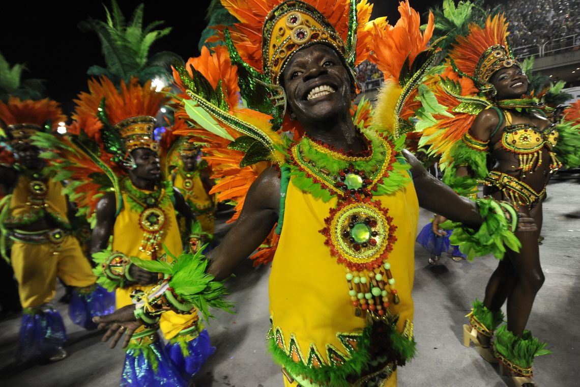 Tania Rego Rio de Janeiro - Escolas de samba do Grupo Especial se apresentam no Sambódromo da Marquês de Sapucaí, no segundo dia de desfiles (Fernando Frazão/Agência Brasil)