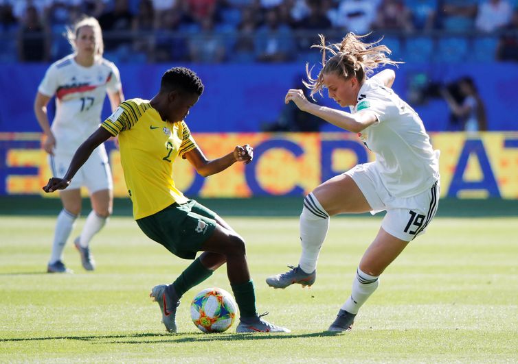 Jogo África do Sul x Alemanha na Copa do Mundo de Futebol Feminino - França 2019. 