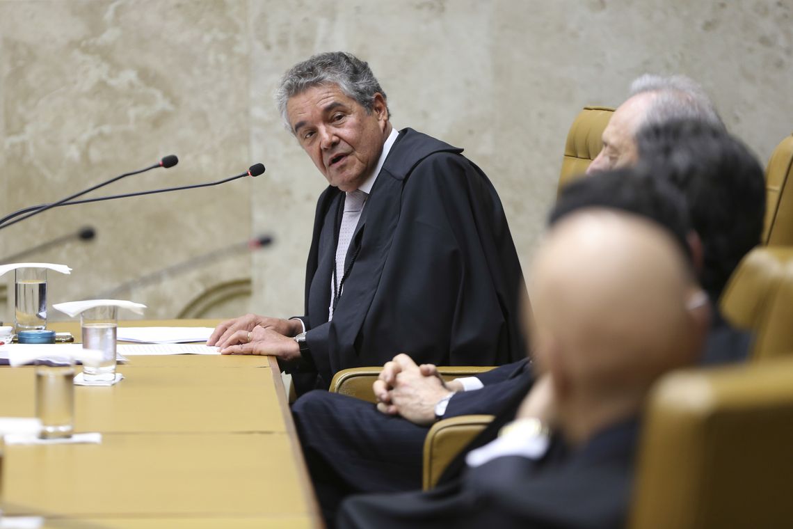 Fabio Rodrigues Pozzebom/Agência Brasil O ministro do STF Marco Aurélio participa de sessão solene no Supremo Tribunal Federal (STF) em comemoração aos 30 anos da Constituição brasileira.