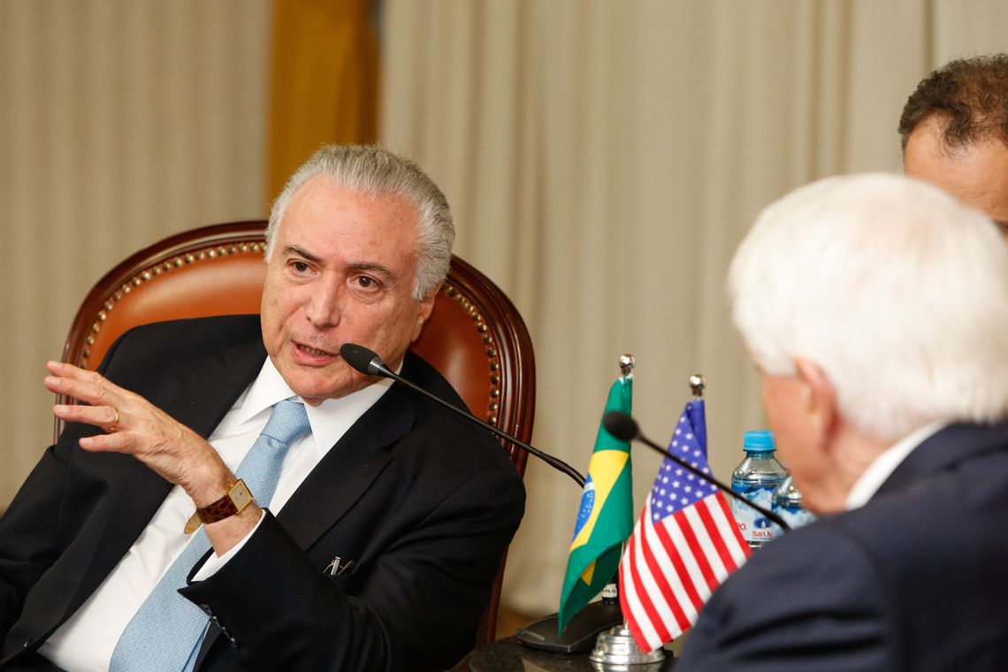 Alan Santos/PR Lima - O presidente Michel durante encontro com o presidente da Câmara de Comércio dos Estados Unidos da América, Thomas J. Donohue, no Peru, durante a 8ª Cúpula das Américas (Alan Santos/PR)
