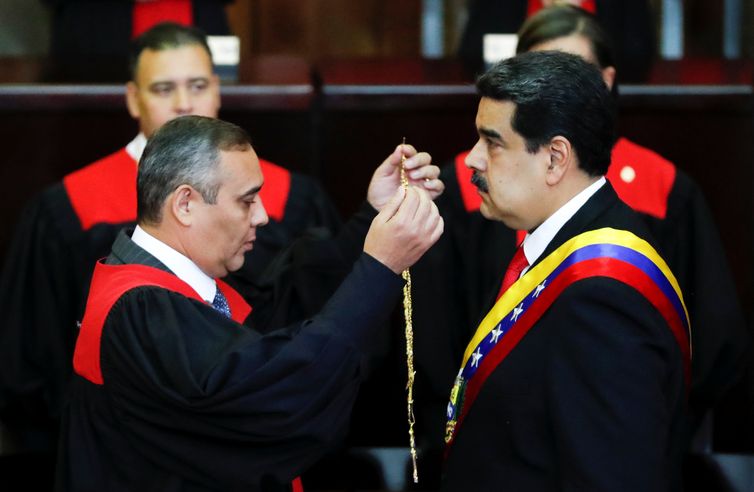 Carlos Garcia Rawlins/Reuters/direitos reservados Maduro, Posse, Venezuela