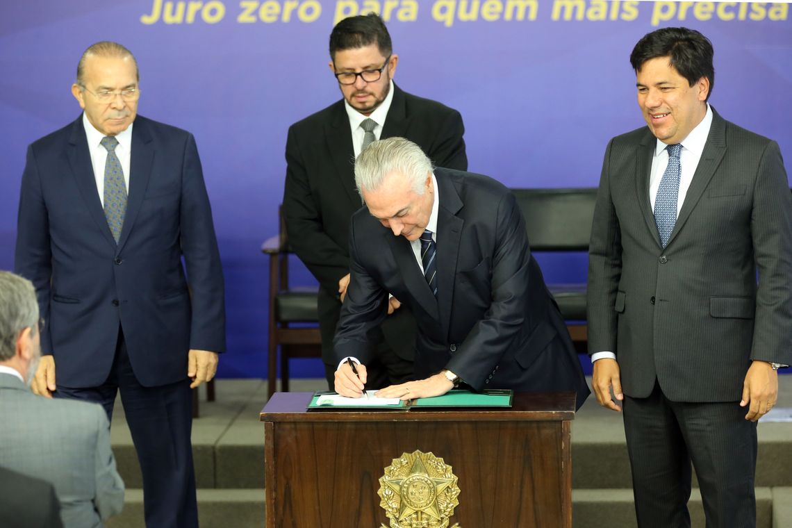 Antonio Cruz/ Agência Brasil Brasília - O presidente Michel Temer e o ministro da Educação, Mendonça Filho, anunciam as regras do Fundo de Financiamento Estudantil (Fies) para este ano (Antônio Cruz /Agência Brasil)