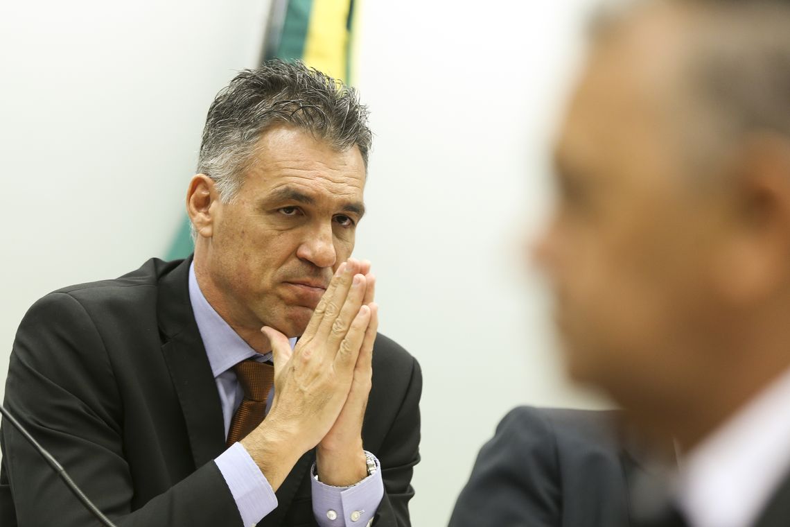 Marcelo Camargo/Agência Brasil Brasília - O presidente dos Correios, Guilherme Campos, participa de audiência conjunta das comissões de Ciência, Tecnologia, Comunicação e Informática; de Direitos Humanos e Minorias; de Finanças e Tributação; e de Integração Nacional,