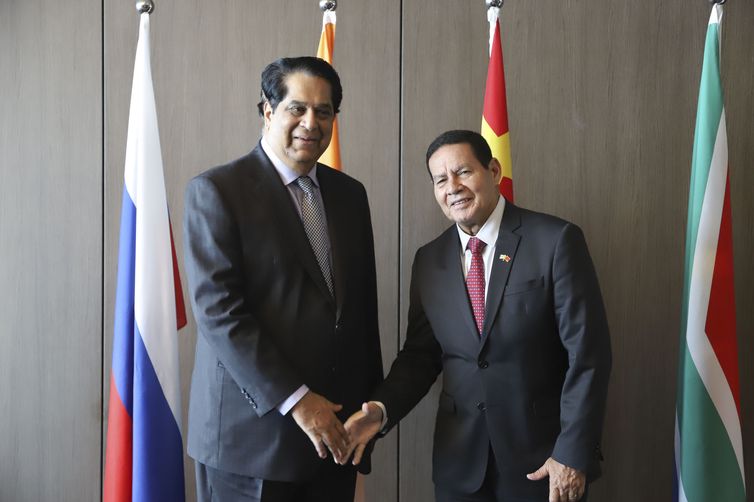 Vice-Presidente da República, Hamilton Mourão, durante Encontro com o Presidente e a nova diretoria do Novo Banco de Desenvolvimento (NDB).