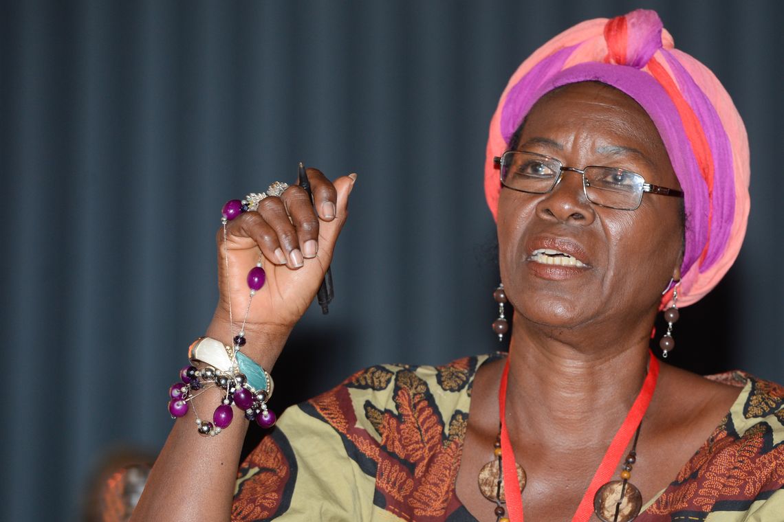Valter Campanto/Agência Brasil A equatoriana Inés Morales, do Movimento de Mulheres Negras da Fronteira Norte de Esmeraldas, durante palestra Territórios Negros, fontes de sabedoria ancestral, no Festival Latinidades (Valter Campanato/Agência Brasil)