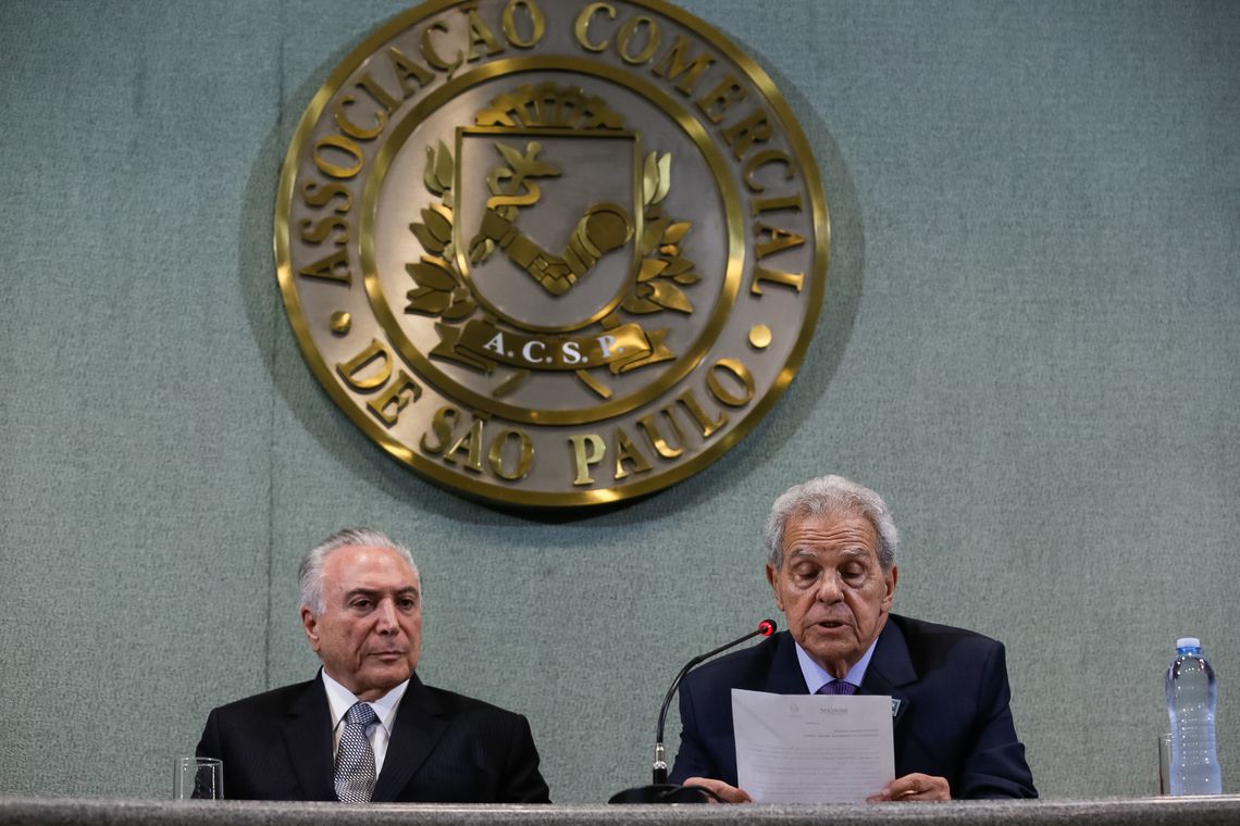 Beto Barata/Pr São Paulo - O presidente da Federação das Associação Comerciais de São Paulo (Facesp), Alencar Burti, fala na cerimônia de abertura da sessão plenária da Facesp (Beto Barata/PR)