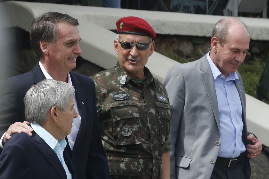 Fernando Frazão/Agência Brasil O presidente eleito, Jair Bolsonaro (PSL), participa da comemoração do 73 aniversário da Brigada de Infantaria Pára-quedista, na Vila Militar em Deodoro.