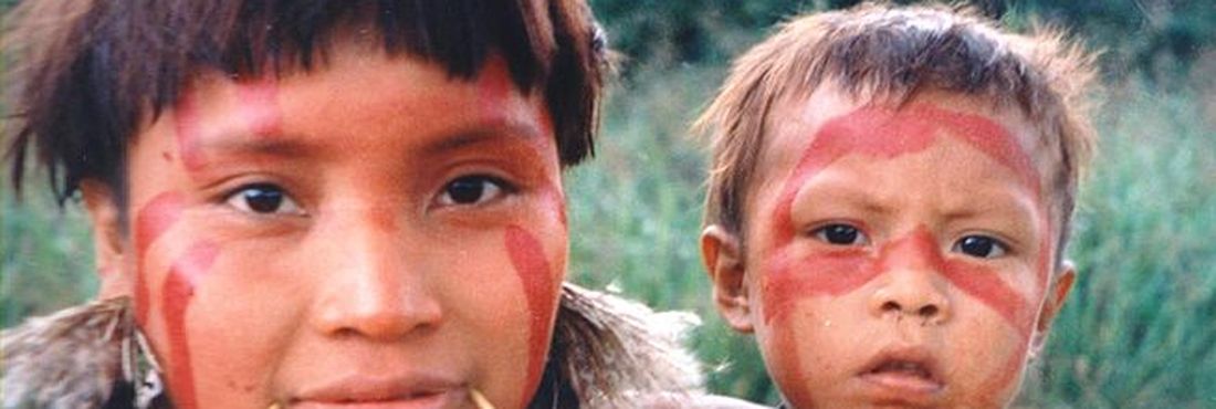 Índios Yanomami Índios Yanomami