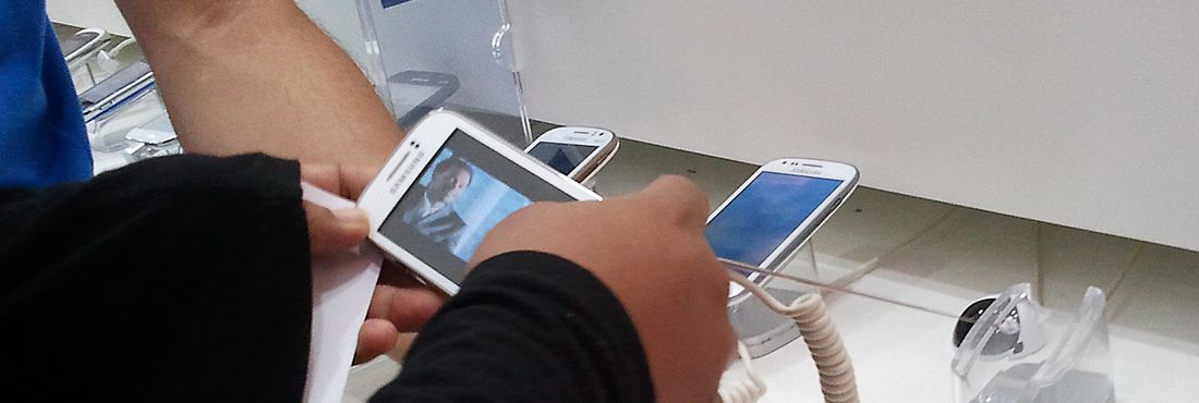 Venda de aparelhos de telefone celular Venda de aparelhos de telefone celular