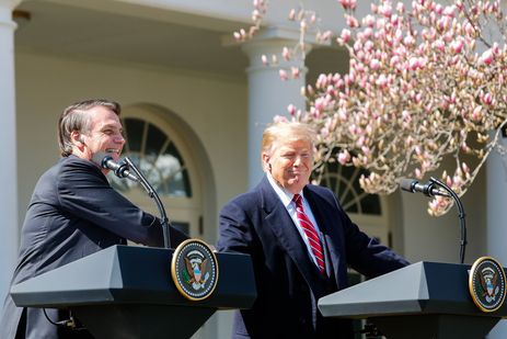 O presidente do Brasil, Jair Bolsonaro, e o presidente dos EUA, Donald Trump, durante uma entrevista coletiva no Rose Garden da Casa Branca, em Washington (EUA)