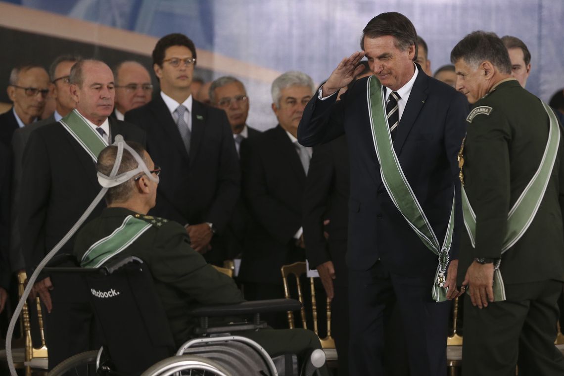 Valter Campanato/Agência Brasil O Presidente Jair Bolsonaro participa da solenidade de passagem de Comando do Exército do general Eduardo Dias da Costa Villas Bôas ao general Edson Leal Pujol.