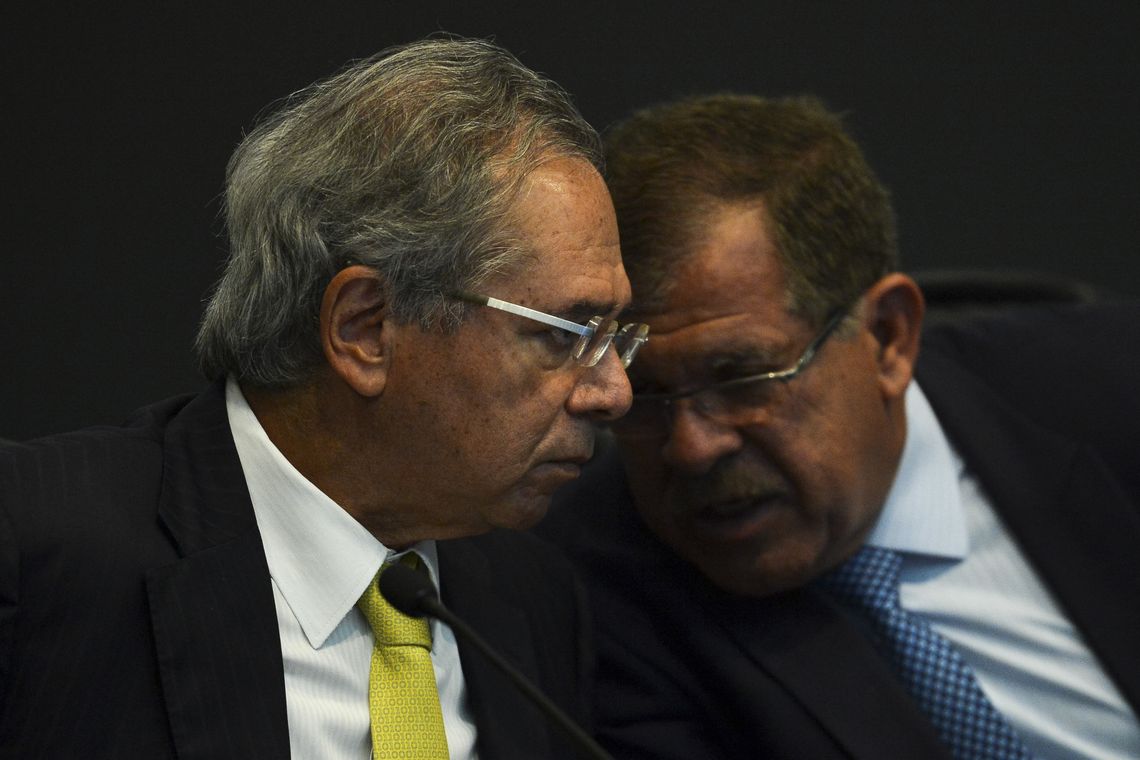Marcelo Camargo/Agência Brasil O Ministro da Economia, Paulo Guedes, e o Corregedor Nacional de Justiça, Humberto Martins, durante o Seminário Declaração de Direitos de Liberdade Econômica - Debates sobre a MP 881/19.