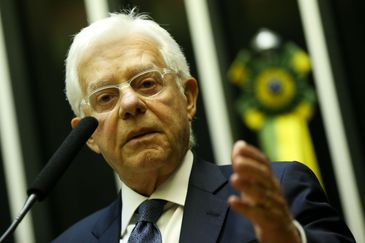 O ministro de Minas e Energia, Moreira Franco, durante comissÃ£o geral sobre o preÃ§o dos combustÃ­veis no Brasil. 