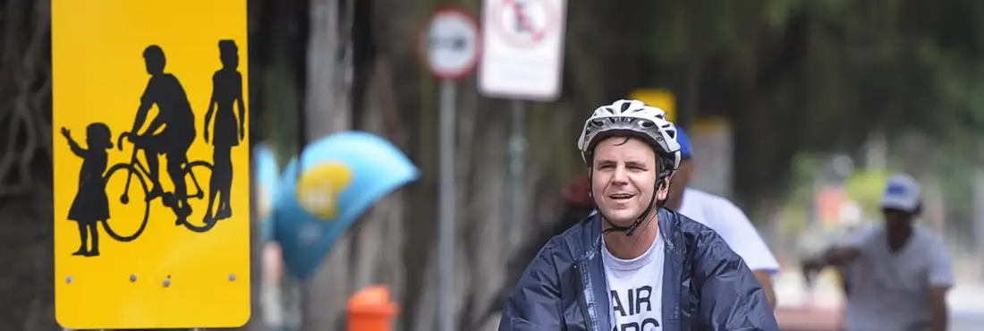 Fórum no Rio busca reforçar bicicleta como meio de transporte 2º Fórum Internacional da Mobilidade por Bicicleta (BiciRio) tem por objetivo reforçar bicicleta como meio de transporte