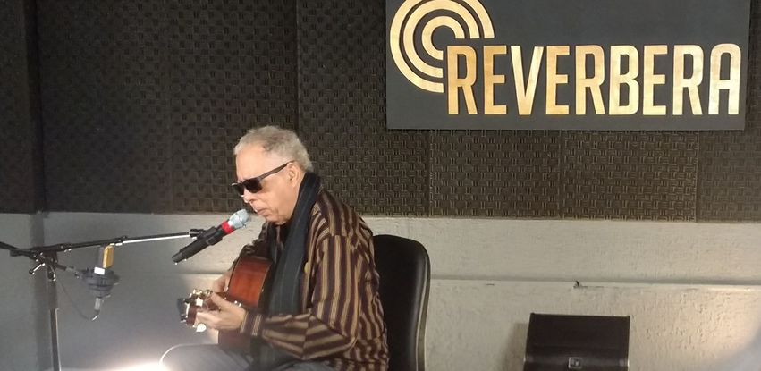 Reverbera com Jards Macale Reverbera com Jards Macale