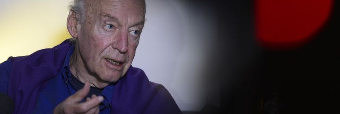 Eduardo Galeano, durante coletiva de imprensa na tarde de hoje, em Brasília A II Bienal Brasil do Livro e da Leitura de Brasília começa hoje (11), no Museu da República, o nome internacional do evento, Eduardo Galeano, recebe homenagem e profere palestra