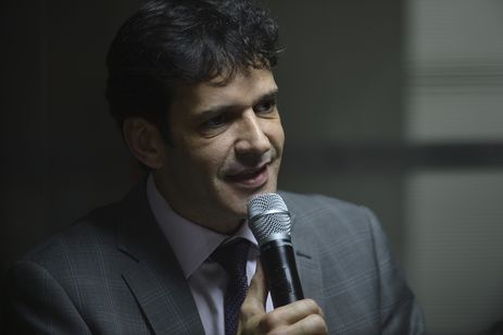 O ministro do Turismo, Marcelo Álvaro Antônio, durante posse do presidente da Embratur, Gilson Machado Neto. 